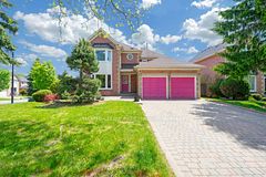 111 Paddock Lane, Markham, ON L3P 7S3