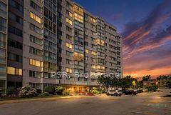 270 Davis Drive 806, Newmarket, ON L3Y 8K2