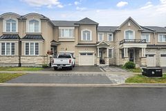14 Ness Drive, Richmond Hill, ON L4S 0J9