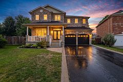 26 Christina Crescent, Bradford West Gwillimbury, ON L0M 1B0