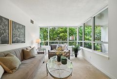 50 The Boardwalk Way 303, Markham, ON L6E 1B6