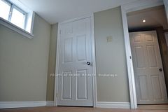 242 Demaine Crescent, Richmond Hill, ON L4C 2W5
