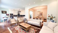 4 Sequin Drive, Richmond Hill, ON L4E 0J3