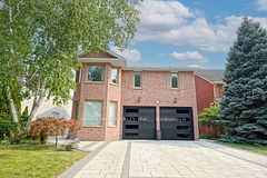68 Aitken Circle, Markham, ON L3R 7L1