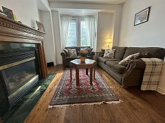 7 Carnation Road, Markham, ON L3T 7V3