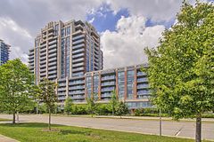 18 Uptown Drive 223, Markham, ON L3R 5M5