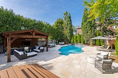 48 May Avenue, Richmond Hill, ON L4C 3S6