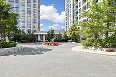 100 Promenade Circle 205, Vaughan, ON L4J 7W7