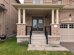 37 Pietrowski Drive, Georgina, ON L4P 0K2