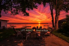 122 Blue Heron Drive, Georgina, ON L0E 1N0