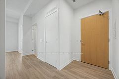 21 Meadowvale Road 301, Vaughan, ON L4K 0H6