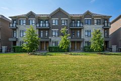 73 Feeney Lane, Markham, ON L3T 0G3