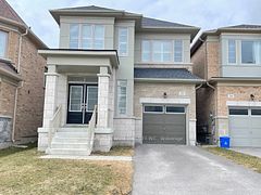 32 Falconridge Terrace, East Gwillimbury, ON L9N 0R2
