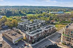 600 Alex Gardner Circle 116, Aurora, ON L4G 3G5