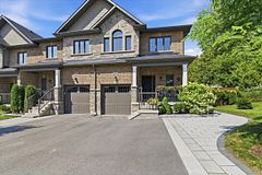 21 Gord Matthews Way, Uxbridge, ON L9P 0E9