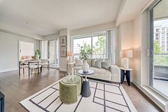 28 Uptown Drive 217, Markham, ON L3R 5M8