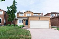 40 Buchanan Drive, Markham, ON L3R 4C7