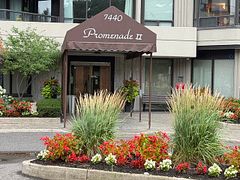 7440 Bathurst Street 202, Vaughan, ON L4J 7K8
