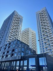 10 Abeja Street 2213, Vaughan, ON L4K 0R4