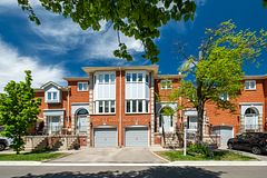 80 McCallum Drive 35, Richmond Hill, ON L4C 9X5