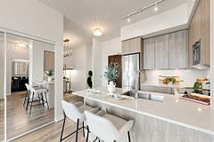 99 Eagle Rock Way PH10, Vaughan, ON L6A 5A7