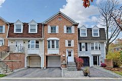 61 Confederation Way 58, Markham, ON L3T 5R4