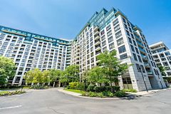 18 Harding Boulevard 121, Richmond Hill, ON L4C 0T3