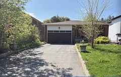70 Hunt ( main floor ) Avenue, Richmond Hill, ON L4C 4G9