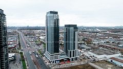 5 Meadowdale Road 211, Vaughan, ON L4K 0C7