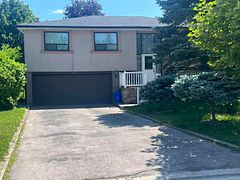 128 Marla Court, Richmond Hill, ON L4C 4R9