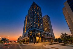 10 Abeja Street 1813, Vaughan, ON L4K 0R4