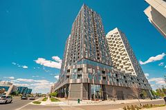 10 Abeja Street 2013, Vaughan, ON L4K 0R4