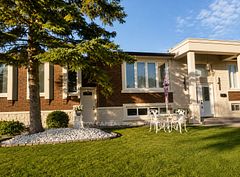 164 Jules Avenue, Vaughan, ON L4L 1Y3
