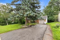98 Don Mor Drive, Newmarket, ON L3Y 1G7