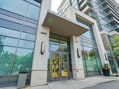 277 South Park Road 309, Markham, ON L3T 0B7