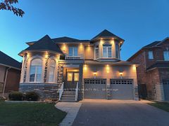 411 Hoover Park Drive, Whitchurch-Stouffville, ON L4A 1P4