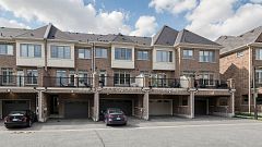 35 Sharbot Lane, Markham, ON L6E 0S7