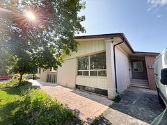 7 Rockport Crescent, Richmond Hill, ON L4C 2L5