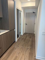 28 interchange Way 1016, Vaughan, ON L4K 0P8