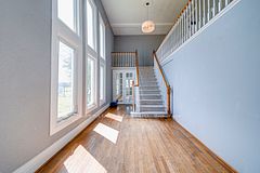 19880 Dufferin Street, King, ON L3Y 4V9