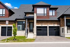 4 David Worgan Trail, Uxbridge, ON L9P 0R9