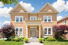 8 Lebarr Road, Markham, ON L6C 0J3