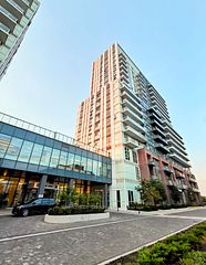 38 Honeycrisp Crescent 1708, Vaughan, ON L4K 0M8