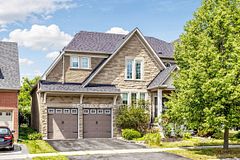 30 Alhart Street, Richmond Hill, ON L4E 5E8