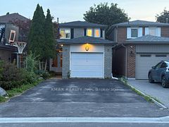 82 Lund Street, Richmond Hill, ON L4C 5V9