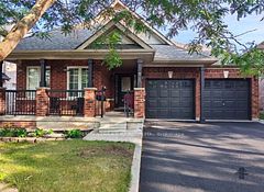 77 Reddenhurst Crescent, Georgina, ON L4P 4G1