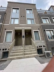 121 Honeycrisp Crescent 240, Vaughan, ON L4K 5Z8
