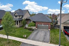 60 Brownley Lane, Essa, ON L3W 0P9