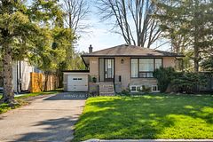 133 Wood Lane, Richmond Hill, ON L4C 4W2