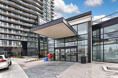 2910 Highway No, 7 Road W 312, Vaughan, ON L4K 0H8